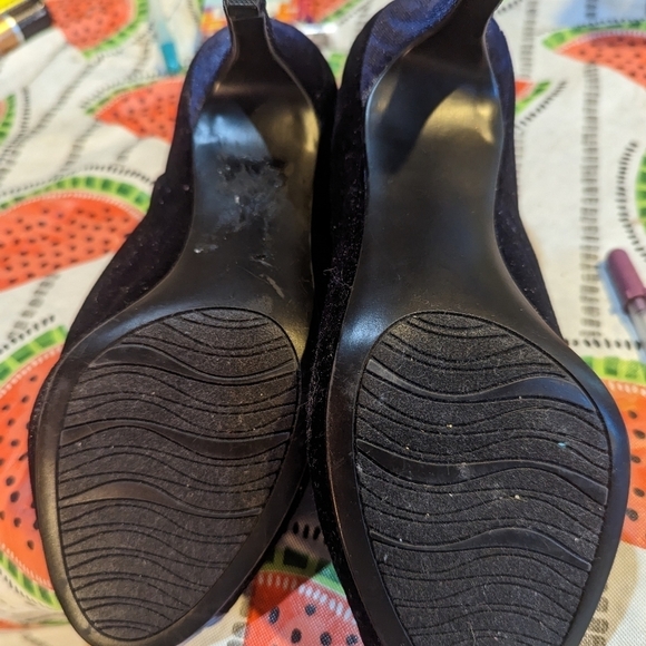 Impo Stretch Vassar Bootie Blue Velvet Peep Toe Loop Close Size 7M - Picture 3 of 7